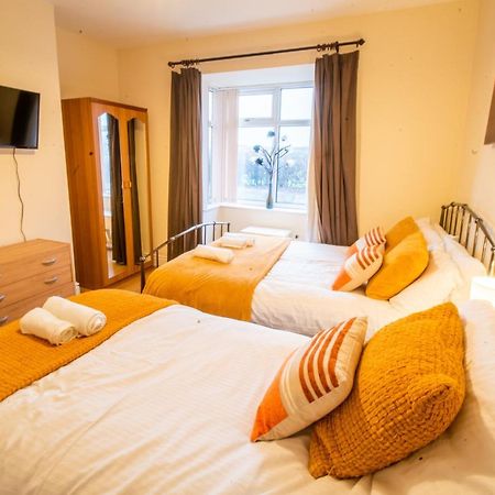 Отель Staveley House Экстерьер фото